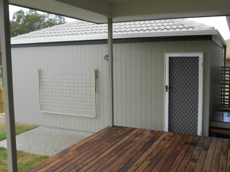 1 Stanbury  Dr, Goodna QLD 4300