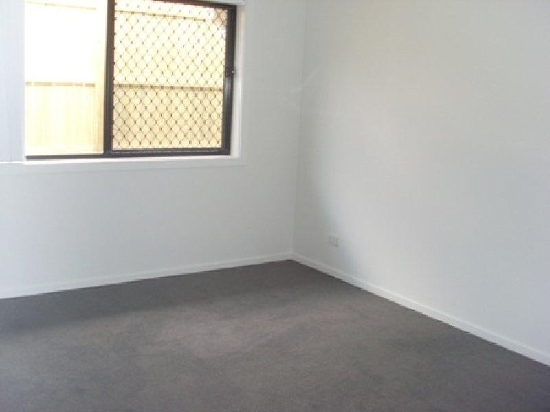 128 Alawoona St, Redbank Plains QLD 4301