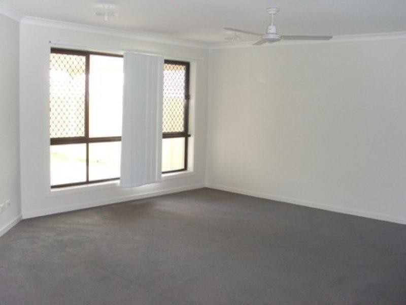 128 Alawoona St, Redbank Plains QLD 4301