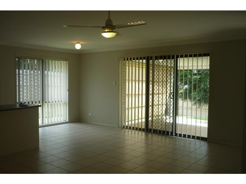 25 Muscari Cres, Drewvale QLD 4116