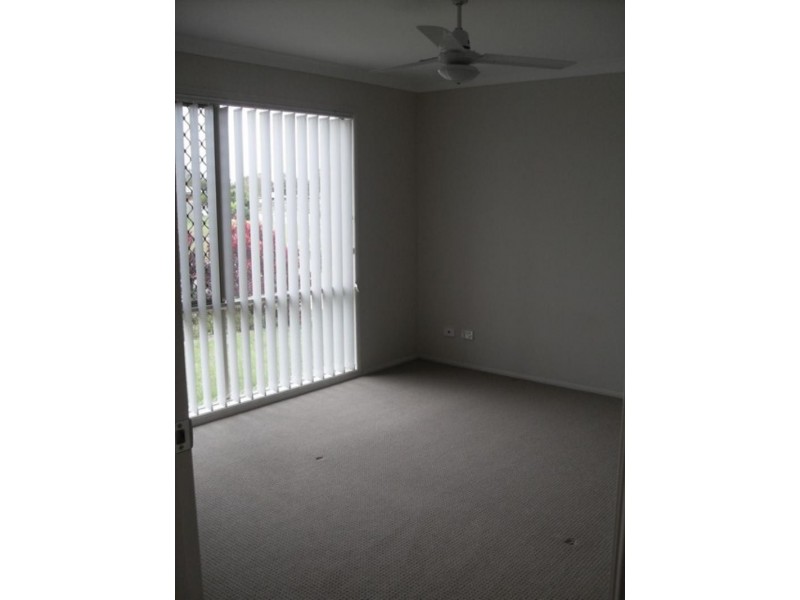 12 Whitlock Dr, Rothwell QLD 4022