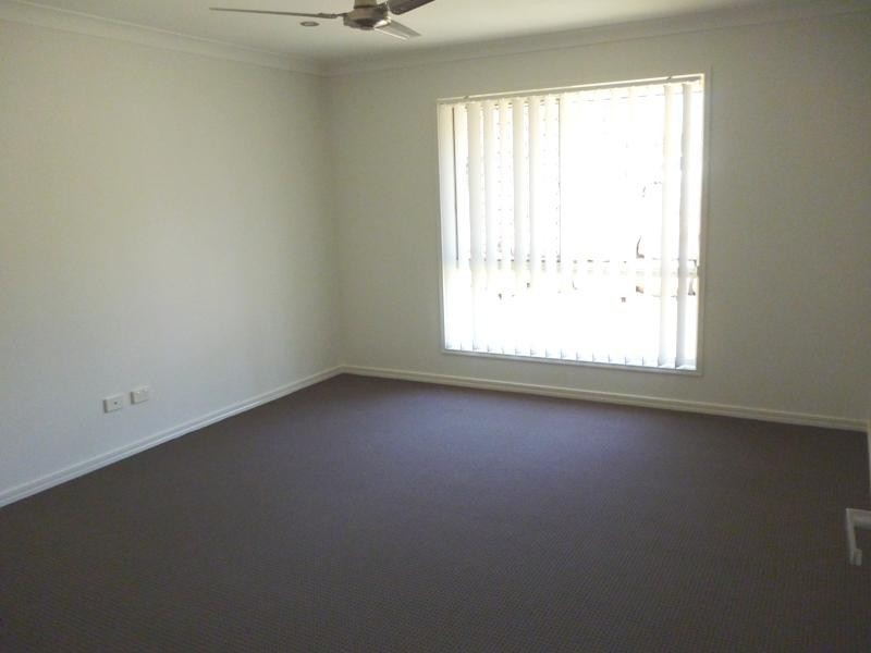 1 Trevor St, Bellbird Park QLD 4300