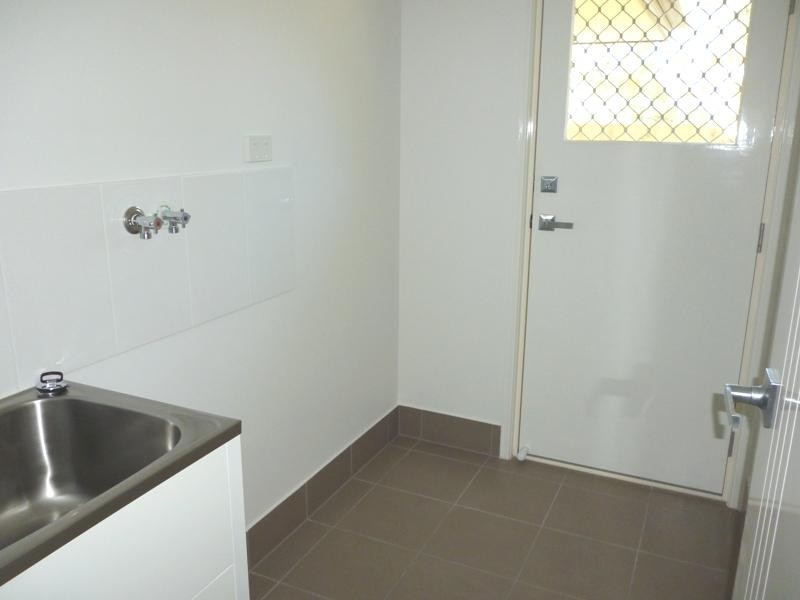 1 Trevor St, Bellbird Park QLD 4300