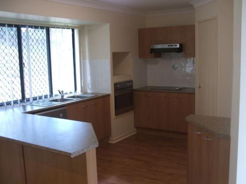 4 Ameera Ct, Underwood QLD 4119