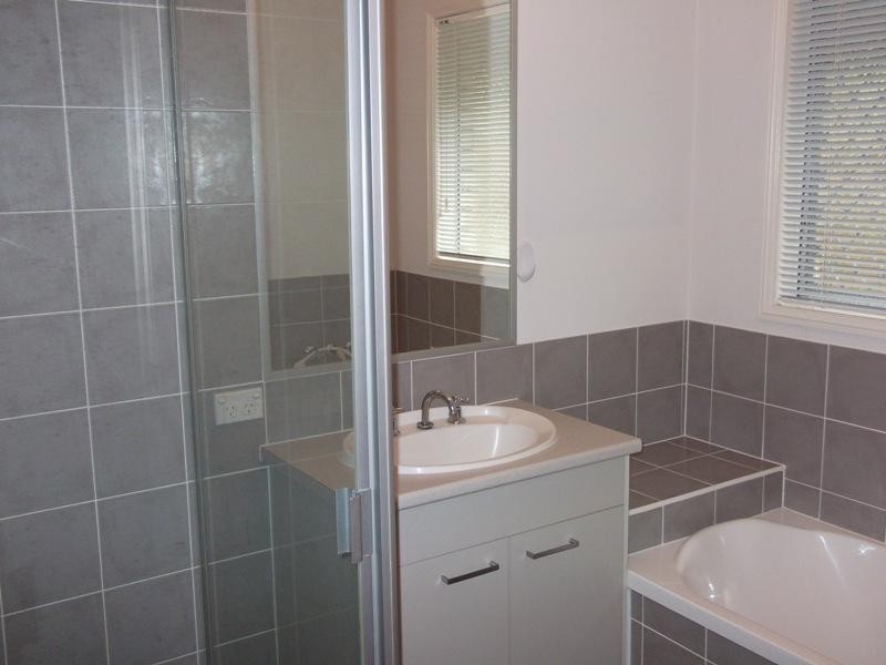 11 Mowie Cl, Underwood QLD 4119