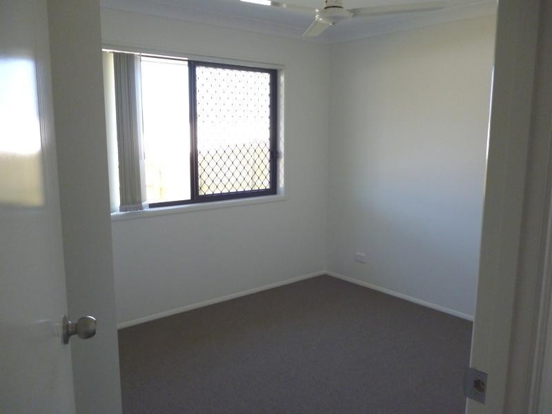 37  Huntley  Cres, Redbank Plains QLD 4301