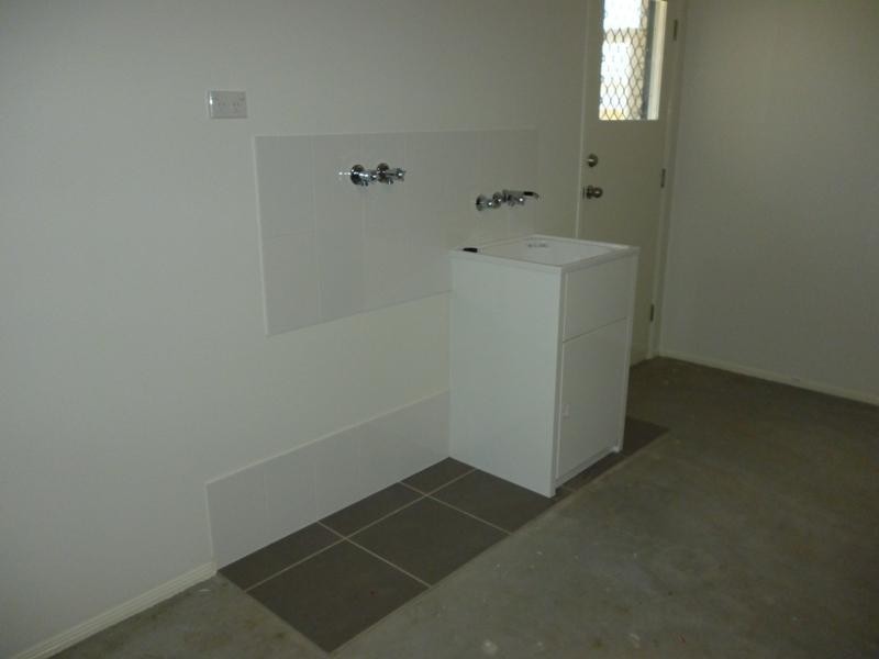 37  Huntley  Cres, Redbank Plains QLD 4301