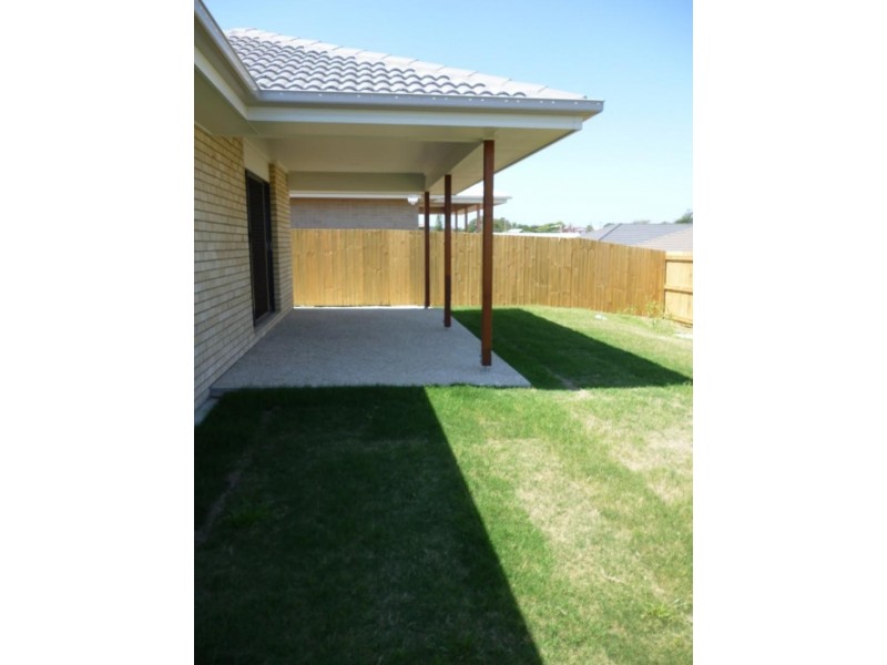 37  Huntley  Cres, Redbank Plains QLD 4301