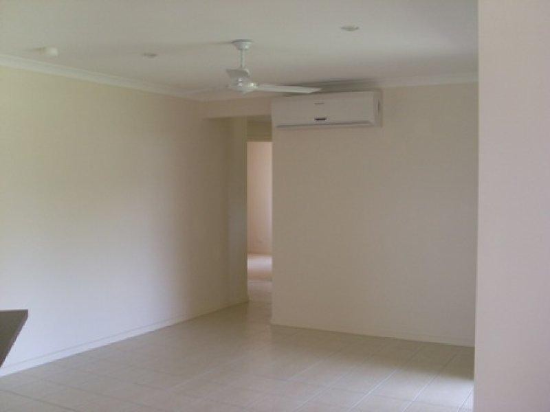 27 Patsy Cres, Redbank Plains QLD 4301