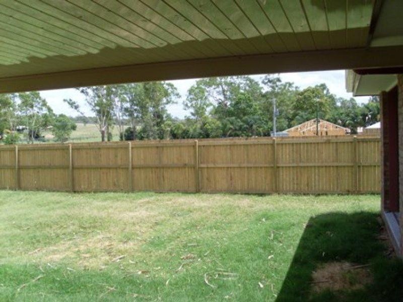 27 Patsy Cres, Redbank Plains QLD 4301