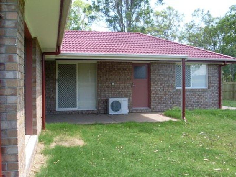 27 Patsy Cres, Redbank Plains QLD 4301