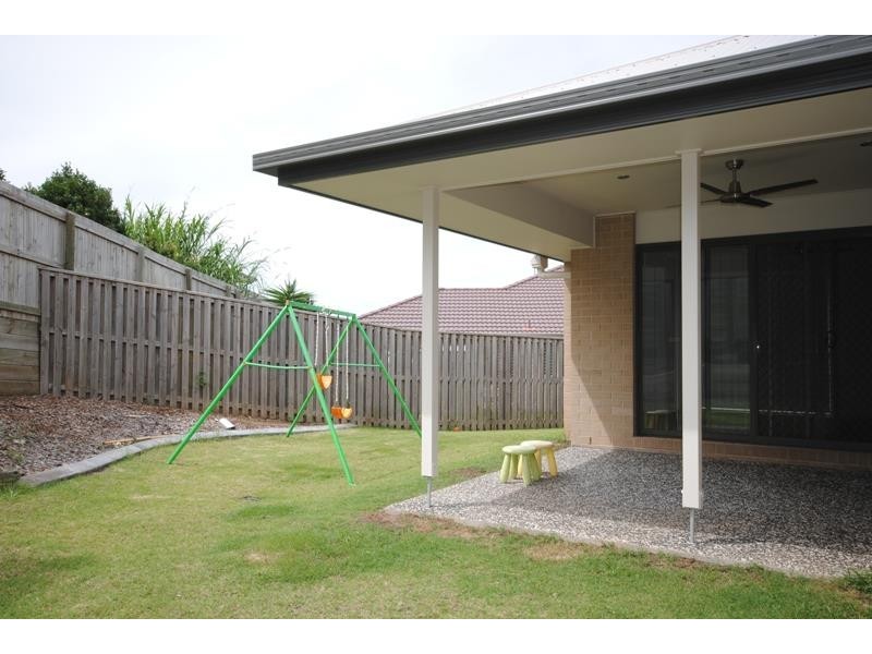 5 Aylmore Ct, Narangba QLD 4504