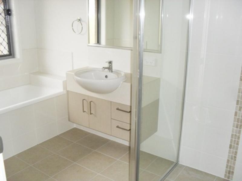 4 Emerson Rd, Bannockburn QLD 4207