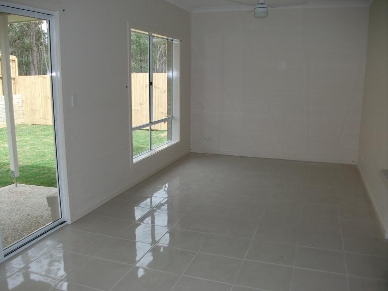 20 Arnaldo Ave, Augustine Heights QLD 4300
