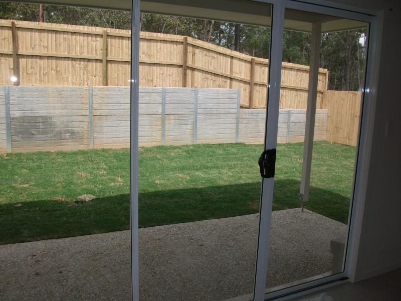 20 Arnaldo Ave, Augustine Heights QLD 4300