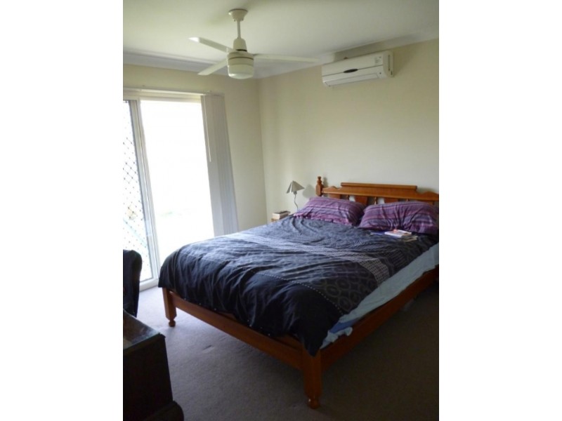 3 Wolfik  Dr, Goodna QLD 4300