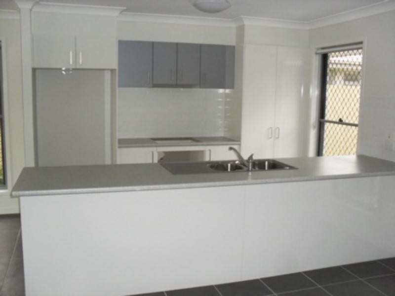 11 Maud St, Bannockburn QLD 4207