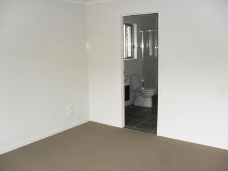 11 Maud St, Bannockburn QLD 4207