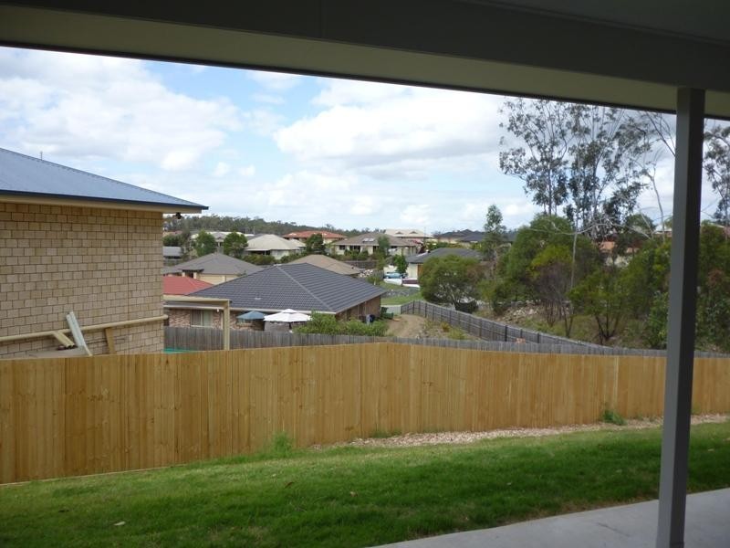 24 Aleisha Ct, Collingwood Park QLD 4301