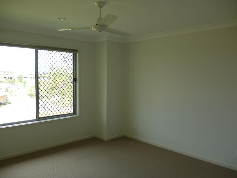 24 Aleisha Ct, Collingwood Park QLD 4301