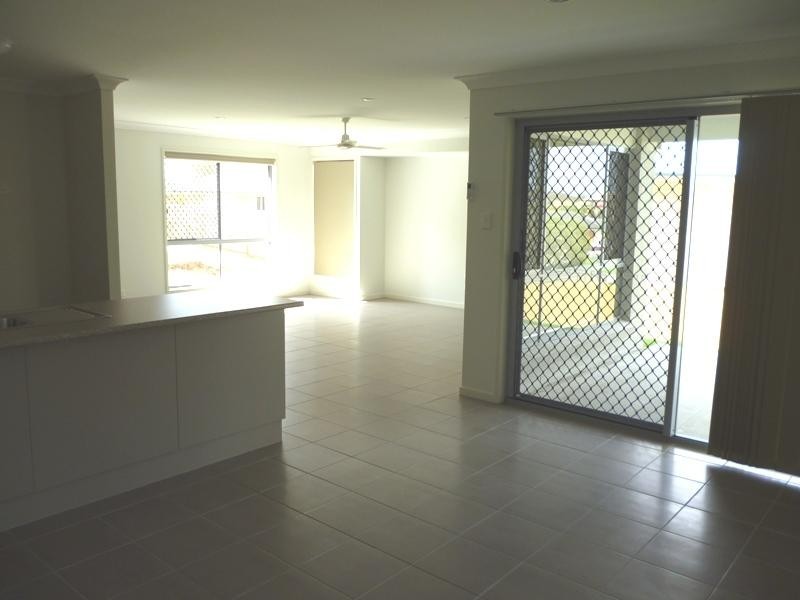 24 Aleisha Ct, Collingwood Park QLD 4301