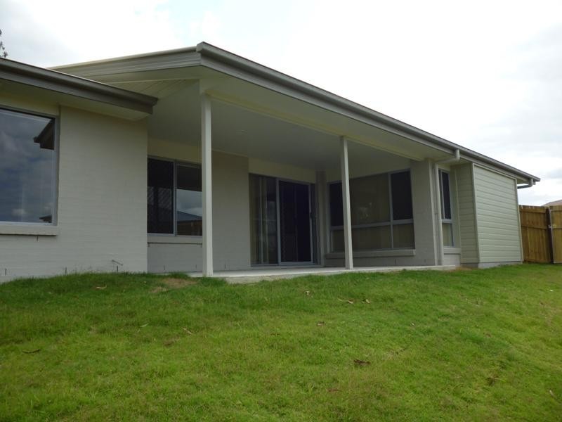 24 Aleisha Ct, Collingwood Park QLD 4301