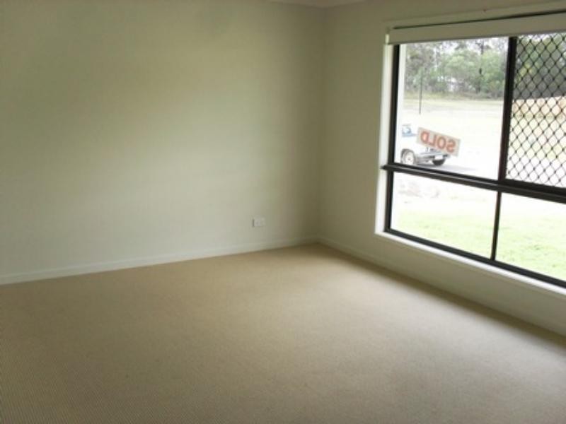 18 Maud St, Bannockburn QLD 4207