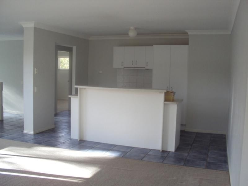 72 Kununurra Cres, Shailer Park QLD 4128