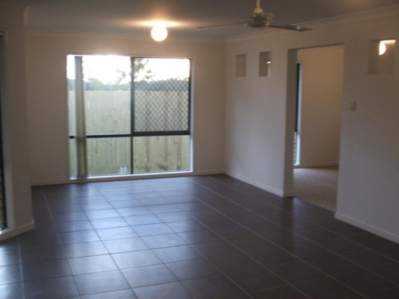 27 Dakar Rd, Algester QLD 4115