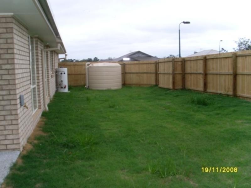 25 Lucy St, Marsden QLD 4132