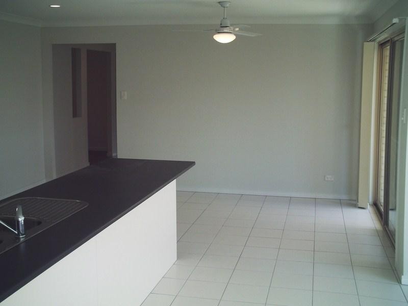 17 Ridgevale St, Victoria Point QLD 4165