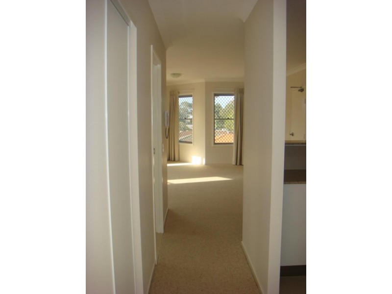 11/99-103 Muir St, Labrador QLD 4215