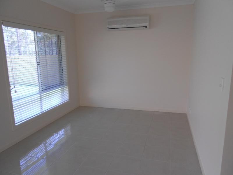 20 Arnaldo Ave, Augustine Heights QLD 4300