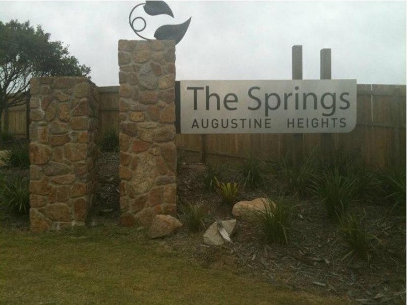 20 Arnaldo Ave, Augustine Heights QLD 4300