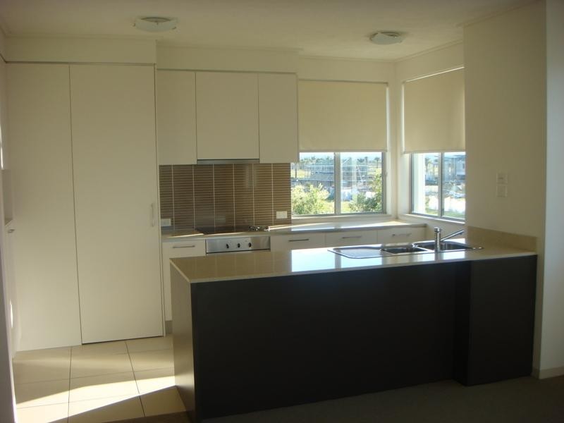 121/66 Sickle Ave, Hope Island QLD 4212