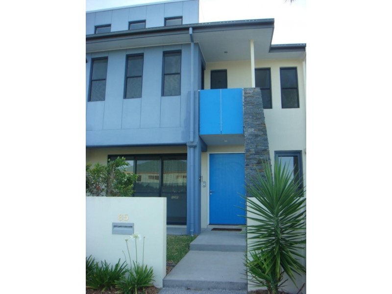 65 Sickle Ave, Hope Island QLD 4212