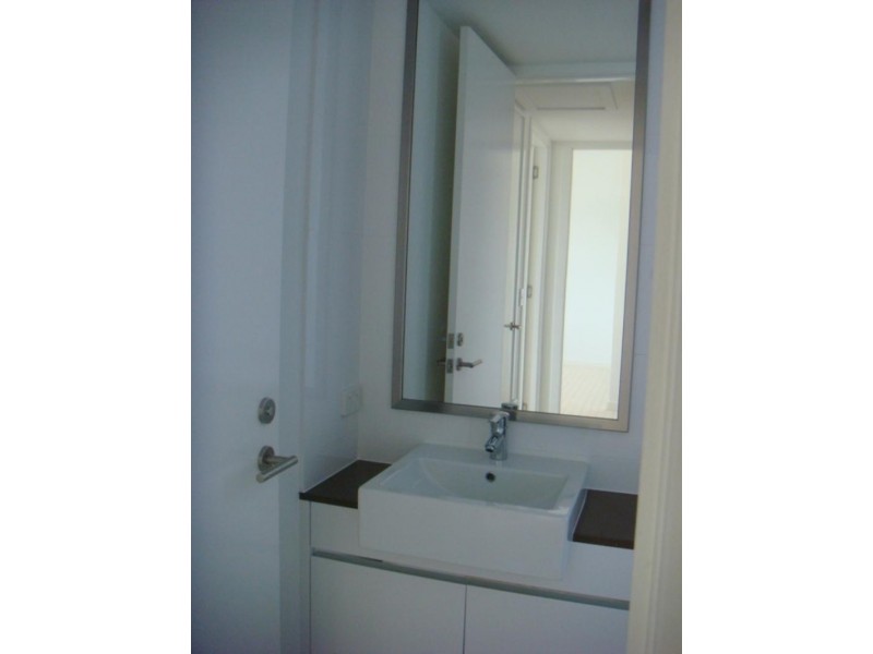 65 Sickle Ave, Hope Island QLD 4212