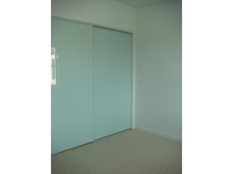 65 Sickle Ave, Hope Island QLD 4212