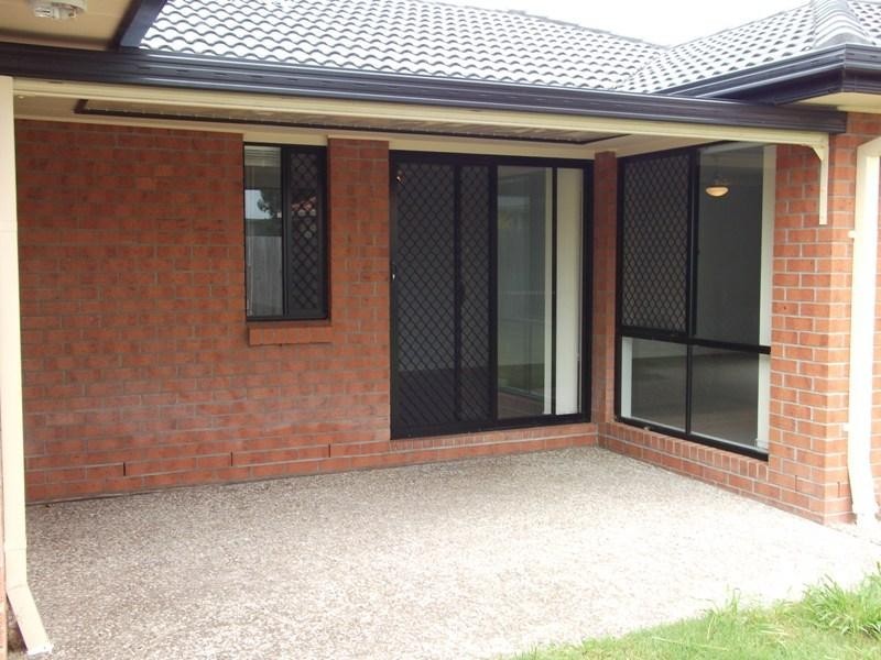 6 Camphor St, Victoria Point QLD 4165