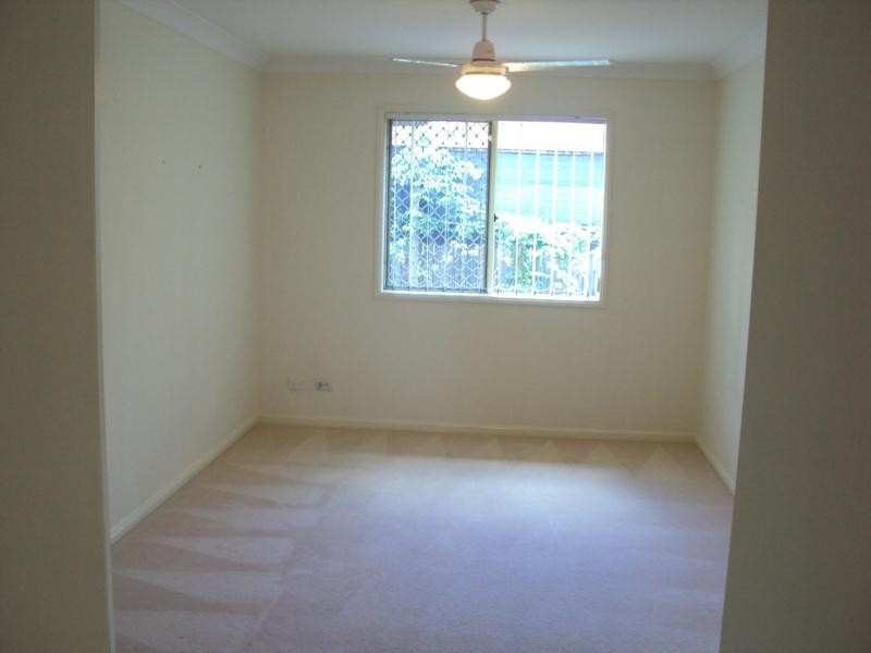 13 Stevenson St, Calamvale QLD 4116