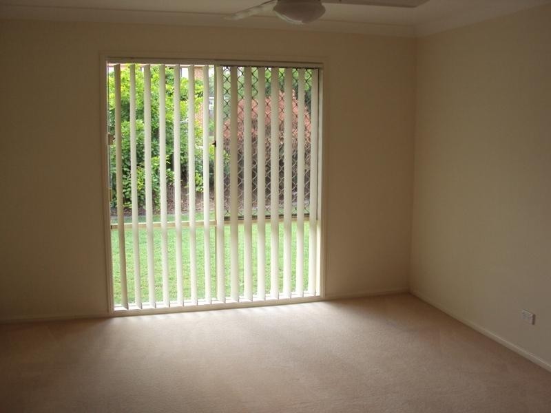 13 Stevenson St, Calamvale QLD 4116