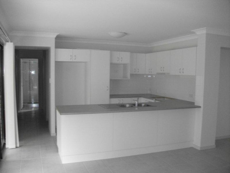 52 Barcombe Dr, Marsden QLD 4132