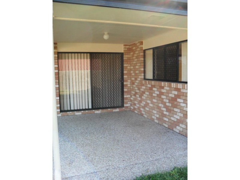 12 Schafer Ct, Edens Landing QLD 4207