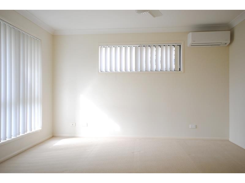 15 Hubner Dr, Rothwell QLD 4022