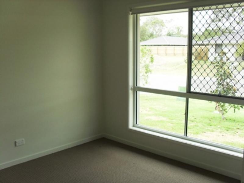 16 Maud St, Bannockburn QLD 4207