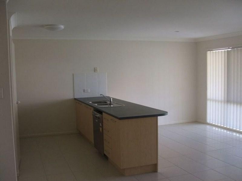 7 Mowie Cl, Underwood QLD 4119