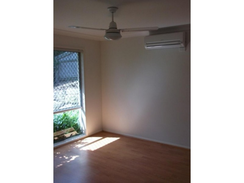 7 Mowie Cl, Underwood QLD 4119