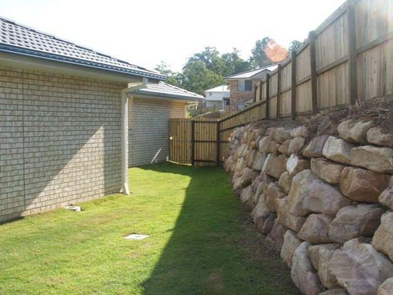 7 Mowie Cl, Underwood QLD 4119