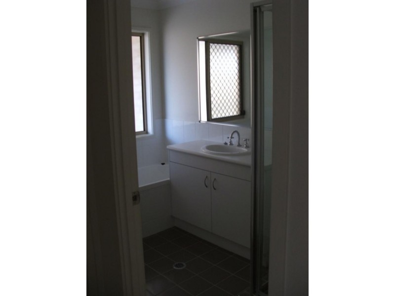 20 Winlock Dr, Warner QLD 4500