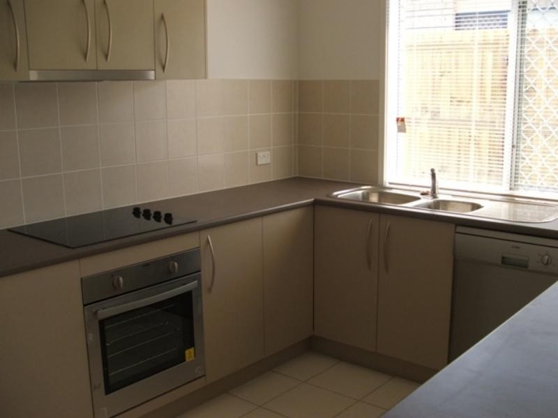 2 Tuohy Ct, Rothwell QLD 4022